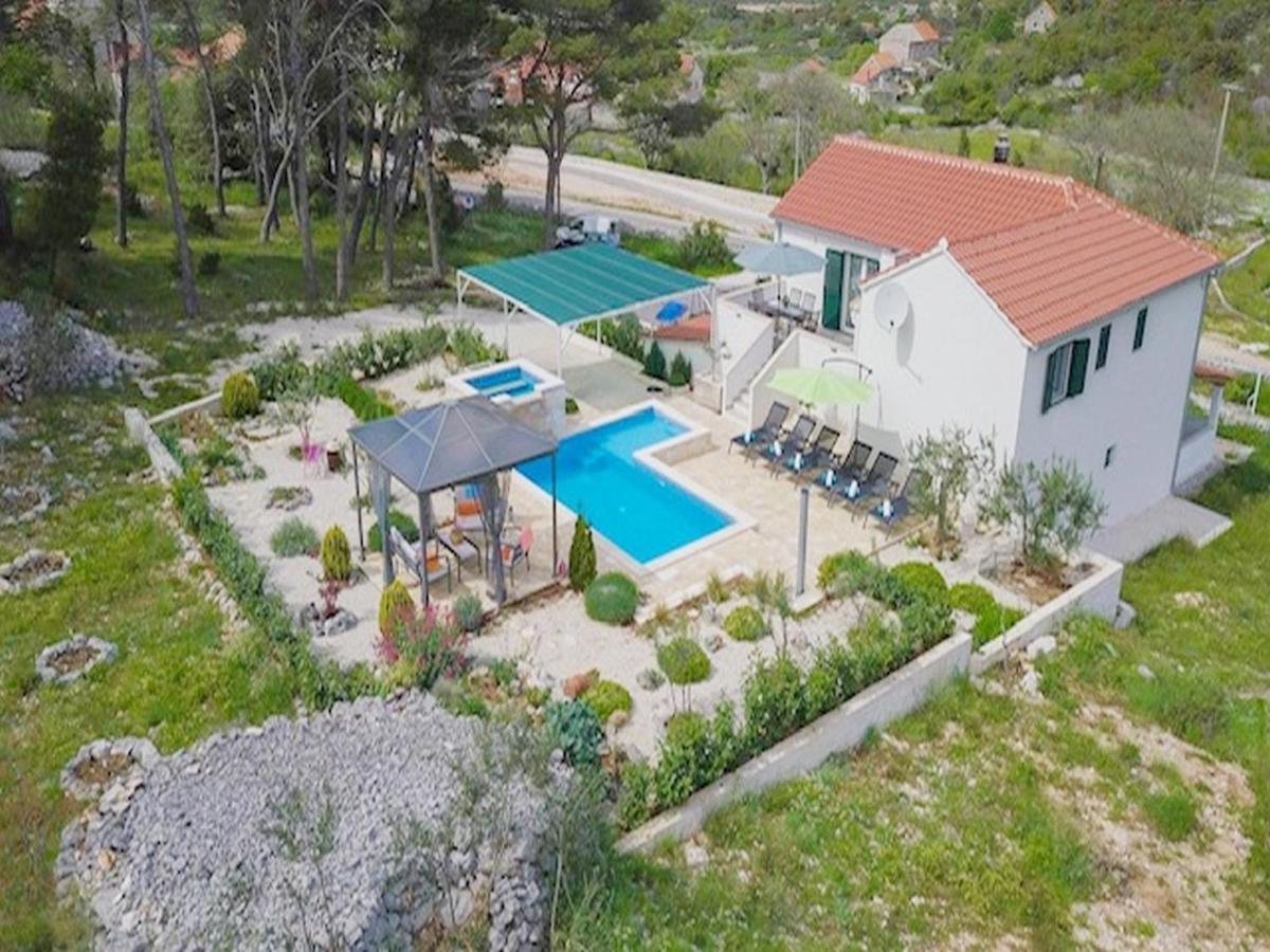 Holiday Home Ela Dračevica エクステリア 写真