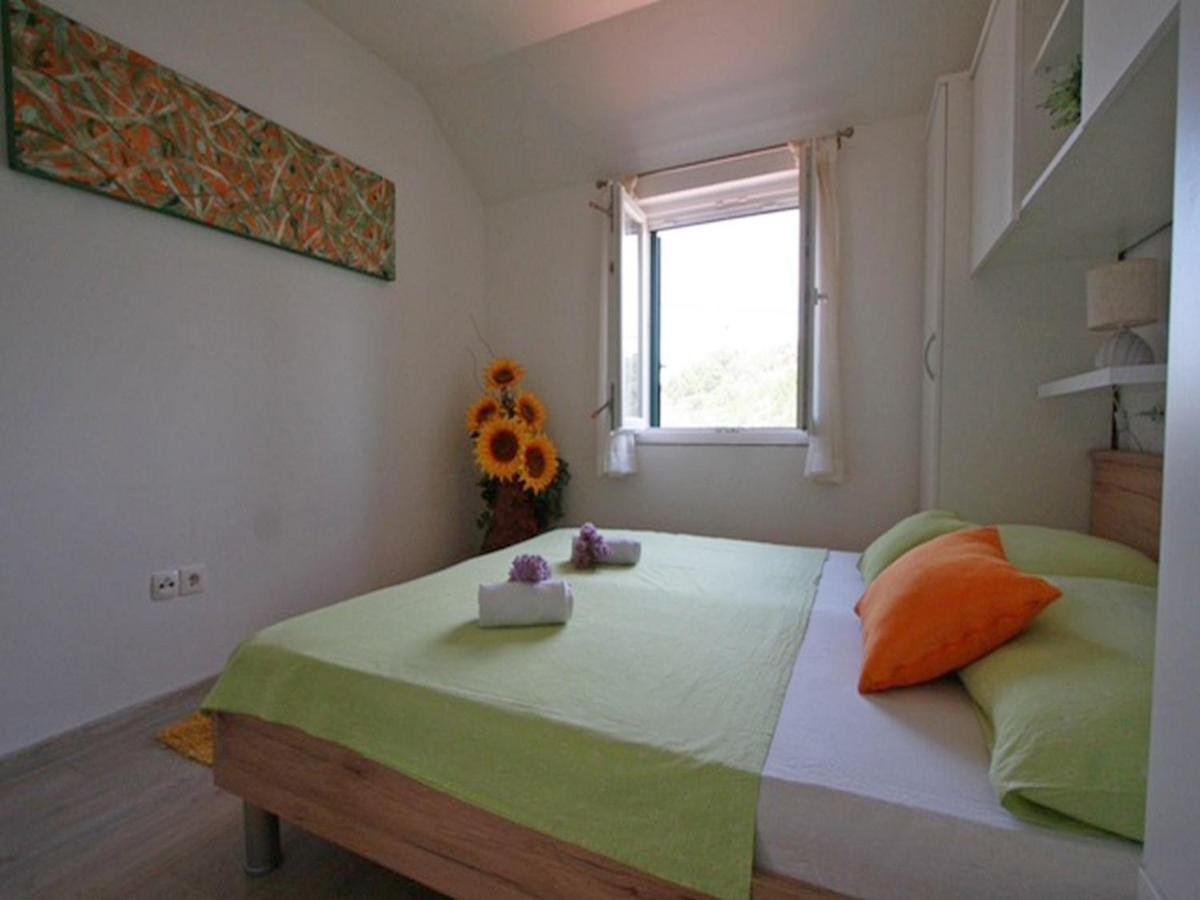 Holiday Home Ela Dračevica エクステリア 写真