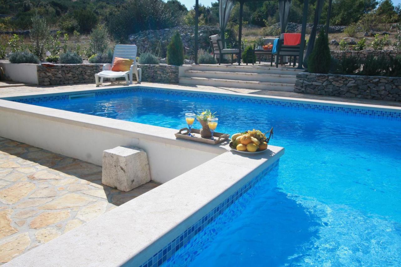 Holiday Home Ela Dračevica エクステリア 写真